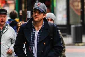 ashton-kutcher-ed-oneill-john-mellencamp-to-visit-family-guy