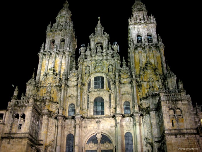 santiago-compostela-006-690x518