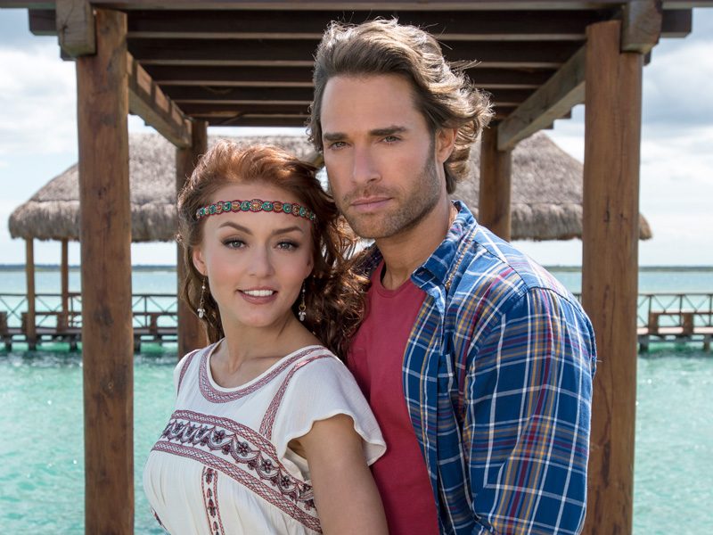 tresvecesana-sebastianrulli-angeliqueboyer-televisa-telenovelas-univision-1200x1200